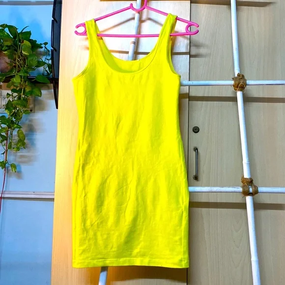 Forever 21 neon green mini bodycon dress - Picture 3 of 4